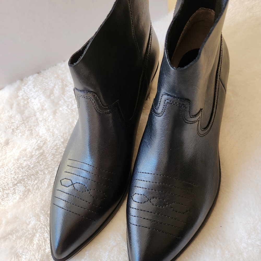 Treasure & Bond Western Style Bootie NIB; Size 10 Black Leather Upper